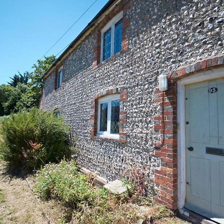 Wish Cottage Ratton Bagian luar foto